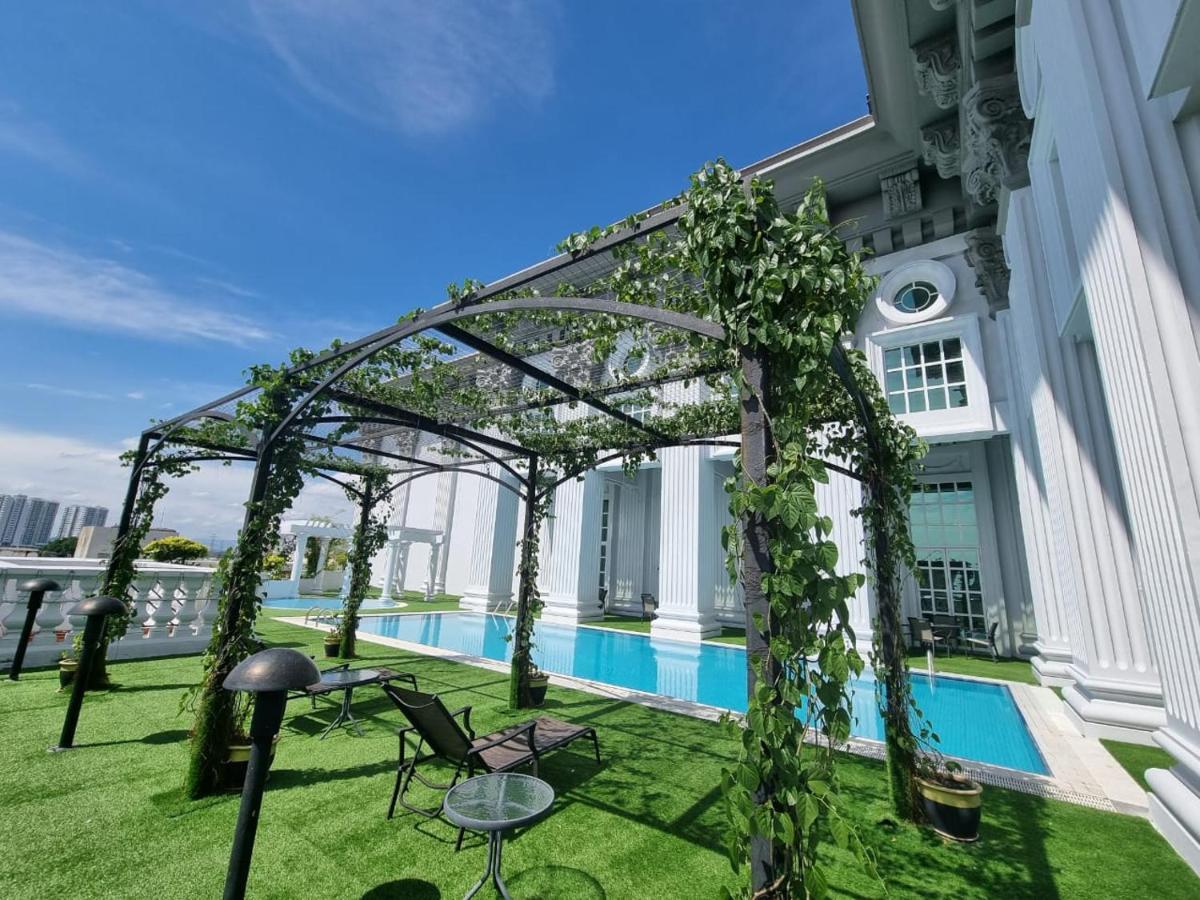 Grand Swiss-Belhotel Melaka Exterior foto